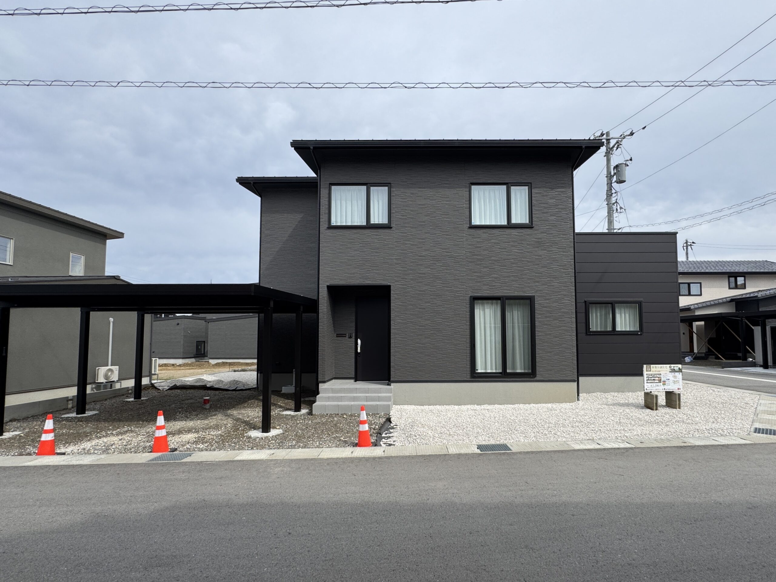 建物本体価格（税別）